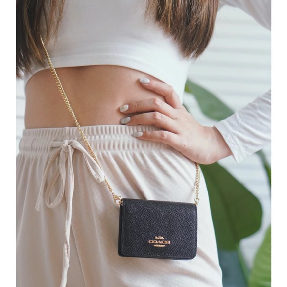 NWT Coach Mini Wallet On A Chain Black - Picture 4 of 12